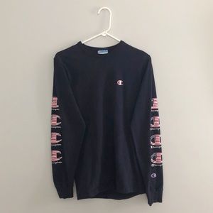 Champion long sleeve w/U.S. logo on sleeve